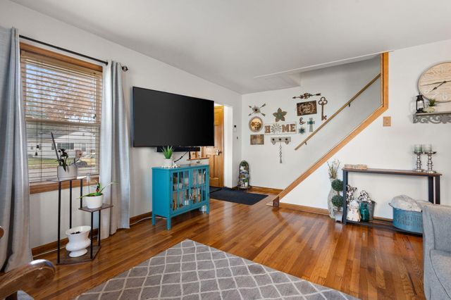 1710 Vernon Street, Schererville, IN 46375