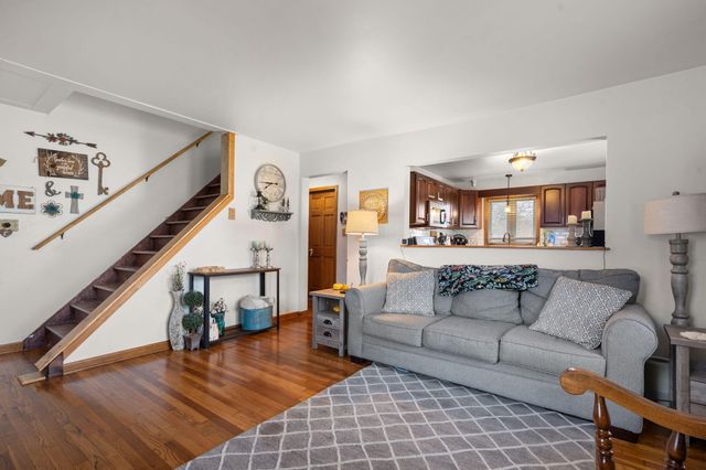 1710 Vernon Street, Schererville, IN 46375