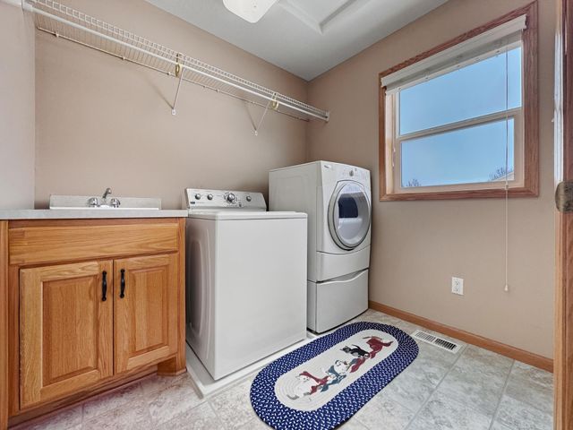 969 Kelly Street, Lino Lakes, MN 55014