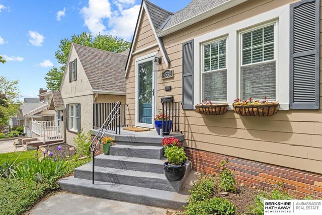 4532 Mason Street, Omaha, NE 68106