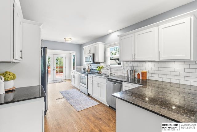 4532 Mason Street, Omaha, NE 68106