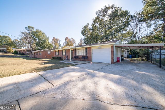 6040 Luna Drive, Columbus, GA 31907