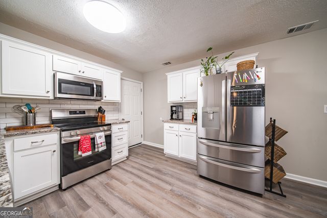 6040 Luna Drive, Columbus, GA 31907