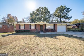 6040 Luna Drive, Columbus, GA 31907