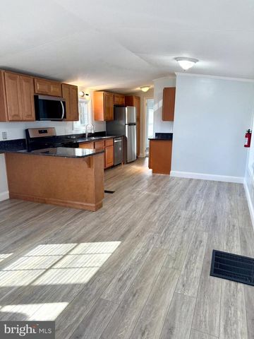 1616 N MAIN ST, Williamstown, NJ 08094