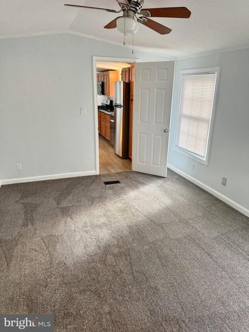 1616 N MAIN ST, Williamstown, NJ 08094