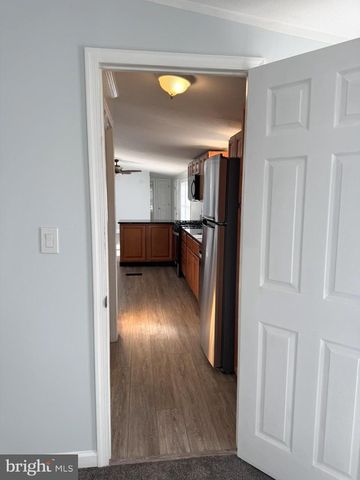 1616 N MAIN ST, Williamstown, NJ 08094