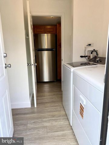 1616 N MAIN ST, Williamstown, NJ 08094