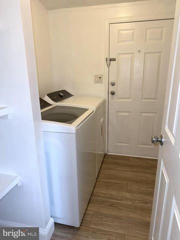 1616 N MAIN ST, Williamstown, NJ 08094