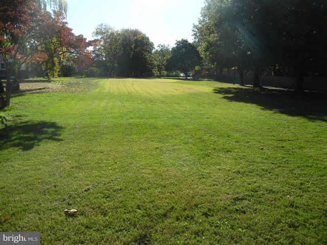 1616 N MAIN ST, Williamstown, NJ 08094