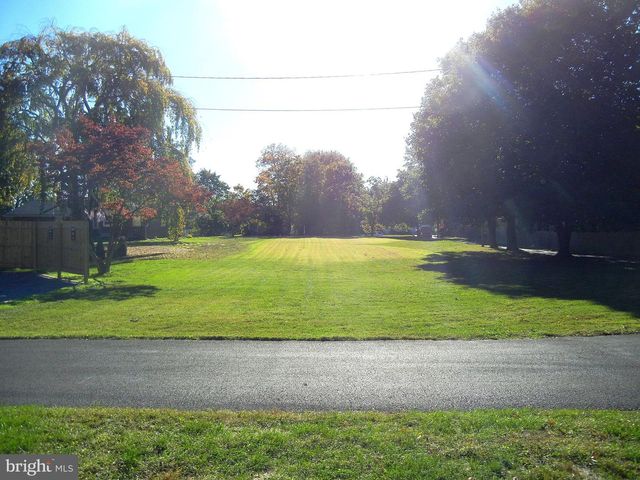 1616 N MAIN ST, Williamstown, NJ 08094