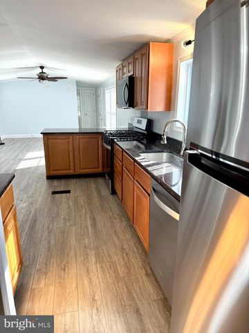 1616 N MAIN ST, Williamstown, NJ 08094