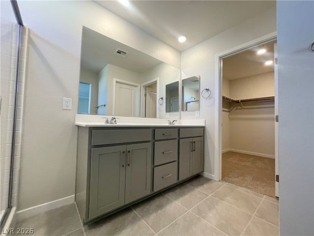 2878 Roaming Palmer Road, North Las Vegas, NV 89086