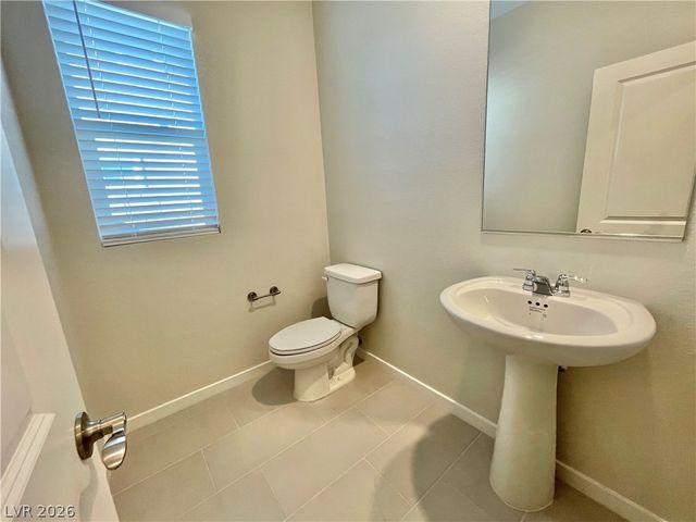 2878 Roaming Palmer Road, North Las Vegas, NV 89086