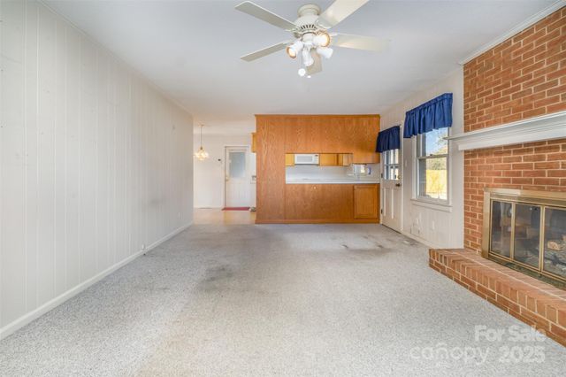 830 S Magnolia Street, Mooresville, NC 28115