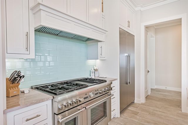 11386 Beachside Drive, Galveston, TX 77554