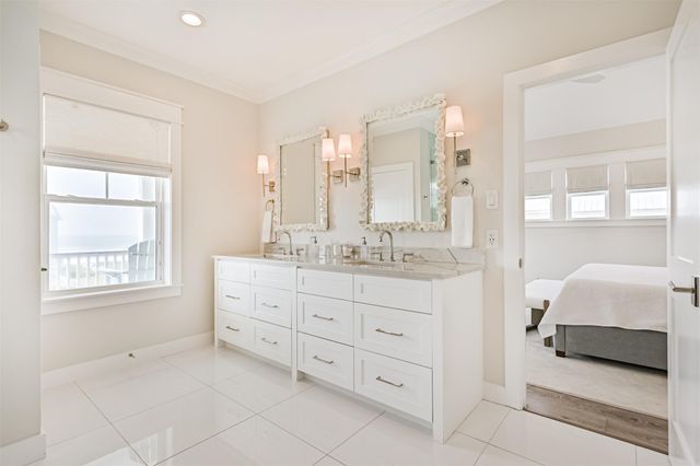 11386 Beachside Drive, Galveston, TX 77554