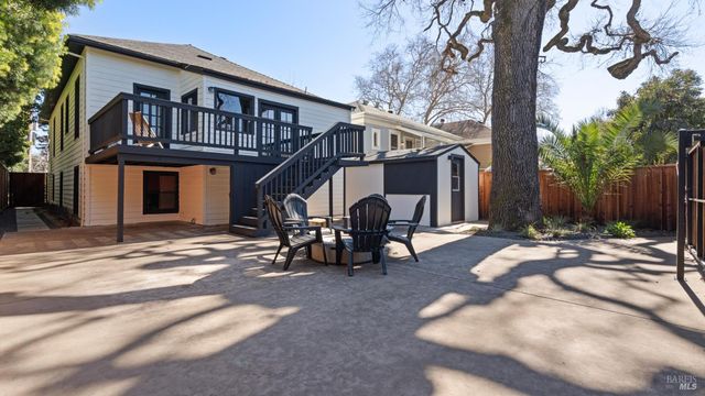 431 Brown St, Napa, CA 94559