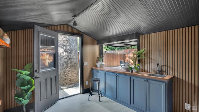 431 Brown St, Napa, CA 94559