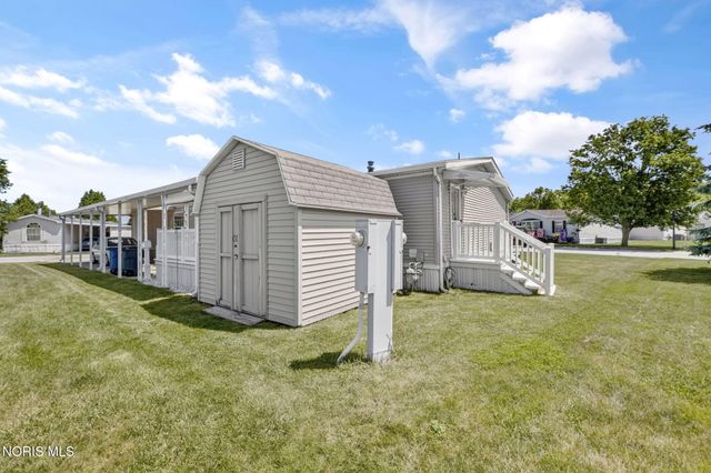 715 S Holland Sylvania Road, Lot 52, Toledo, OH 43615