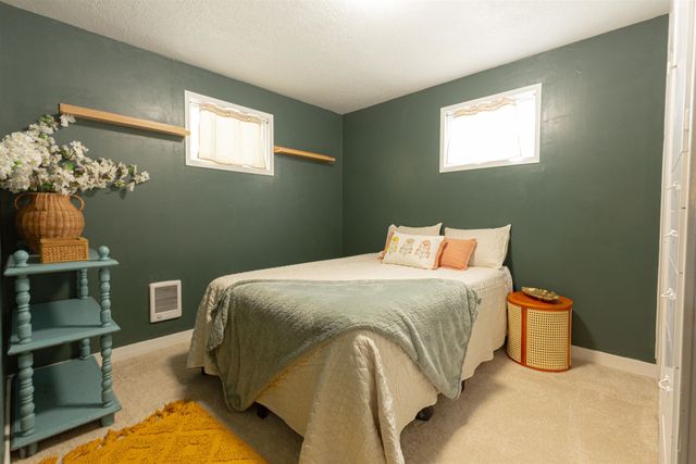 1028 E Queen Ave, Spokane, WA 99207