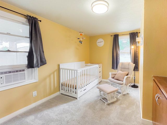 1028 E Queen Ave, Spokane, WA 99207
