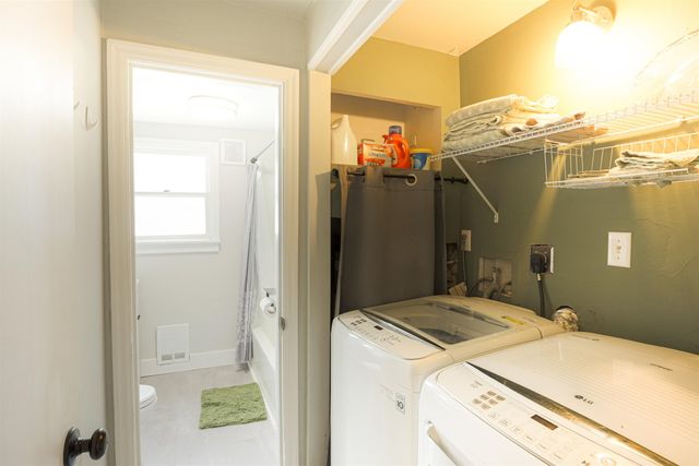 1028 E Queen Ave, Spokane, WA 99207