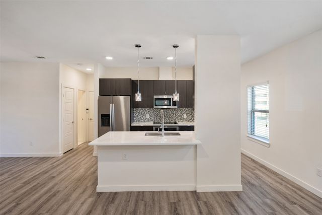 1583 Fiji Street, Dallas, TX 75203