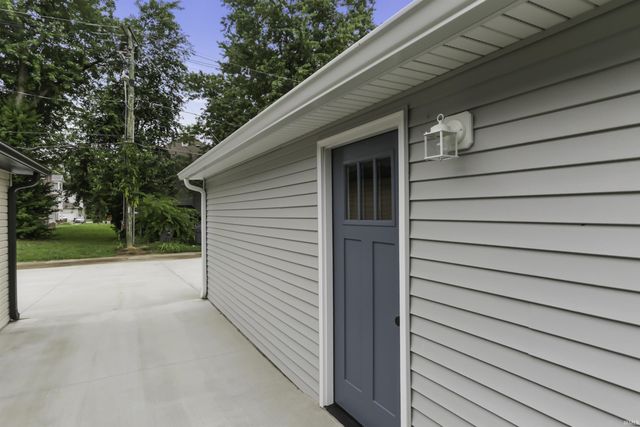 522 Madison Avenue, Evansville, IN 47713