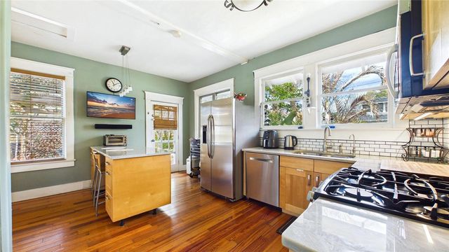 5710 N BRANCH AVENUE, Tampa, FL 33604