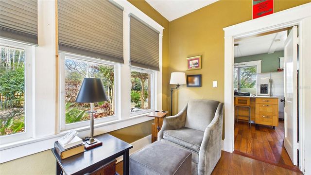 5710 N BRANCH AVENUE, Tampa, FL 33604