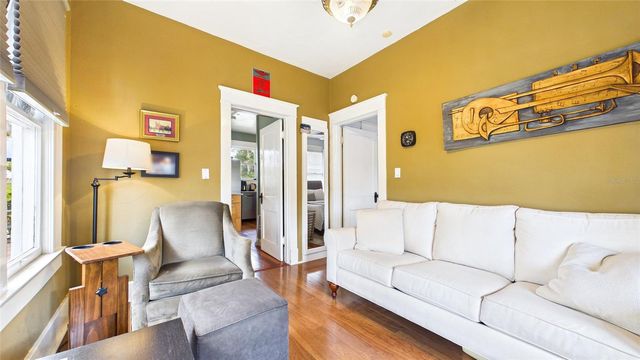 5710 N BRANCH AVENUE, Tampa, FL 33604