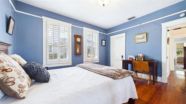 5710 N BRANCH AVENUE, Tampa, FL 33604