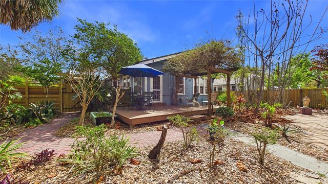 5710 N BRANCH AVENUE, Tampa, FL 33604