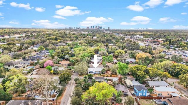 5710 N BRANCH AVENUE, Tampa, FL 33604