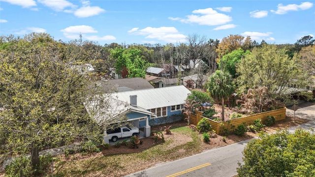 5710 N BRANCH AVENUE, Tampa, FL 33604