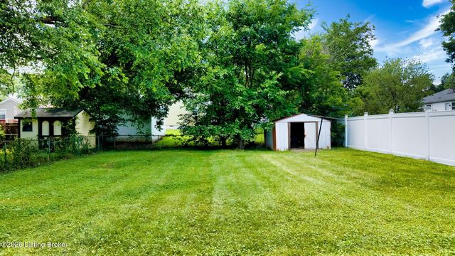 4130 Hillview Ave, Louisville, KY 40216