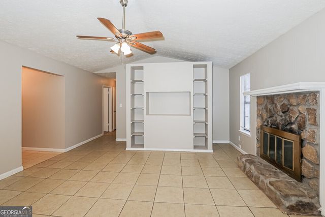 266 Montego Circle, Riverdale, GA 30274