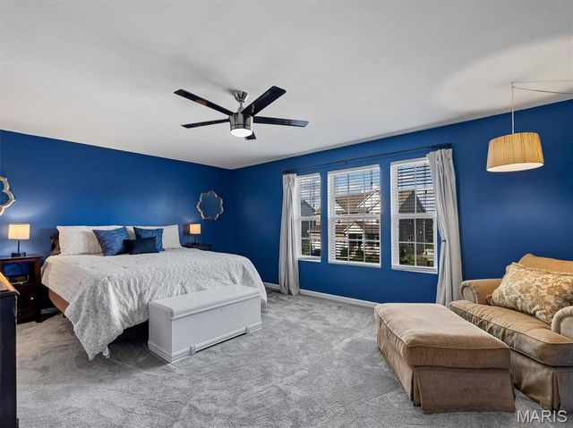 86 Fountainview Drive, St Charles, MO 63303