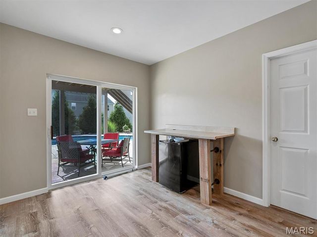 86 Fountainview Drive, St Charles, MO 63303