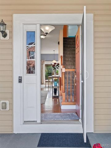 86 Fountainview Drive, St Charles, MO 63303