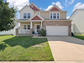 86 Fountainview Drive, St Charles, MO 63303