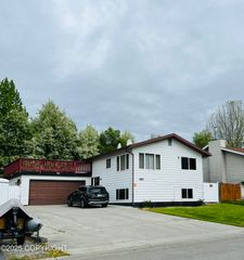 4849 E 6th Avenue, Anchorage, AK 99508