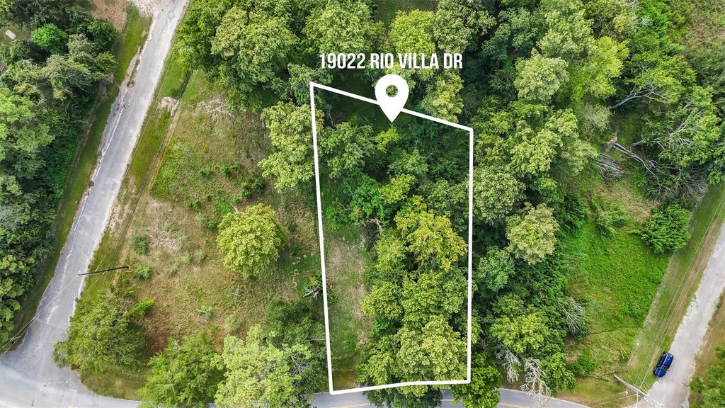 19022 Rio Villa Drive, Houston, TX 77049