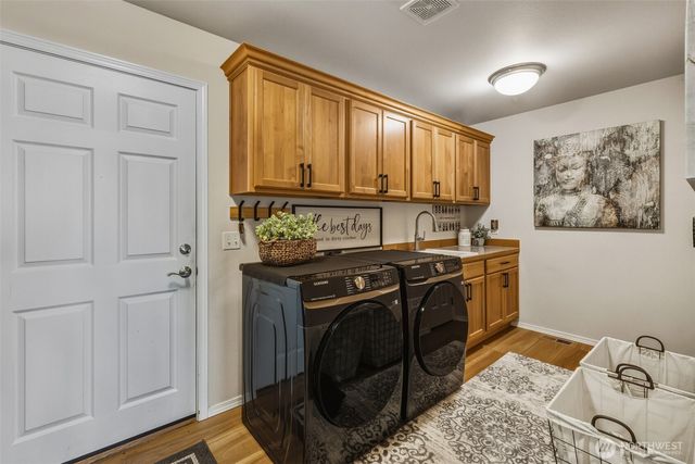 855 Louella Heights Drive, Sequim, WA 98382