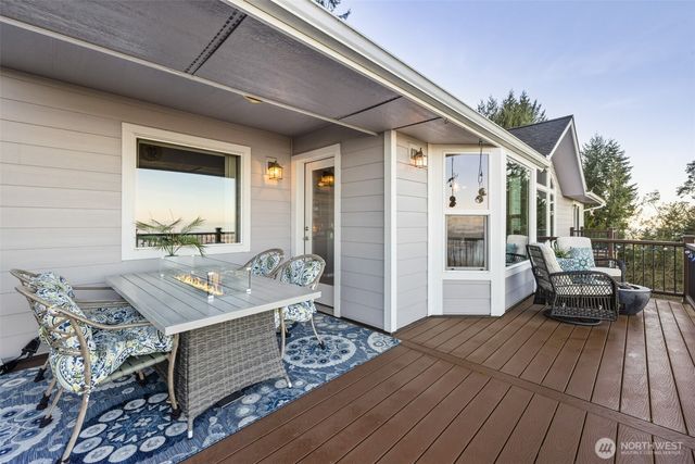 855 Louella Heights Drive, Sequim, WA 98382