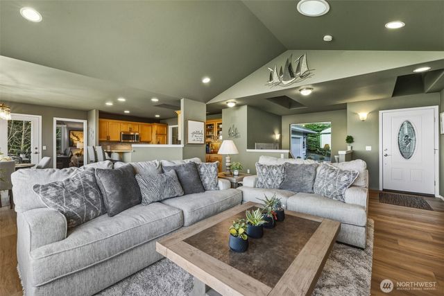 855 Louella Heights Drive, Sequim, WA 98382