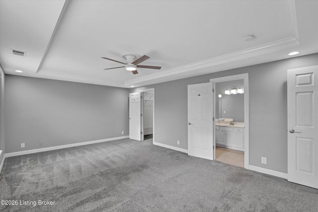 4008 Saddlecreek Ct, Louisville, KY 40245