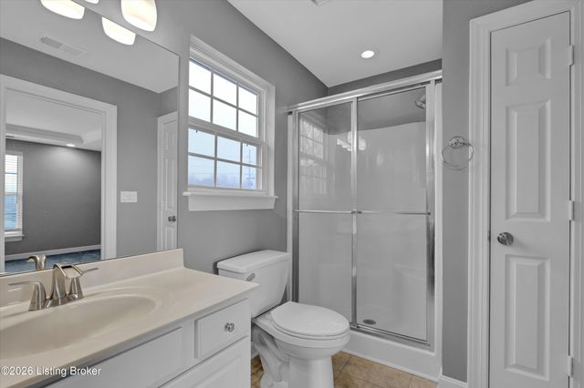 4008 Saddlecreek Ct, Louisville, KY 40245