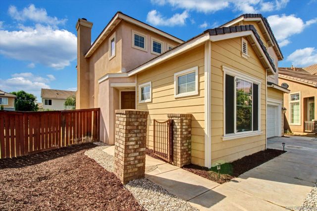 3856 Salt River Ln, Perris, CA 92571
